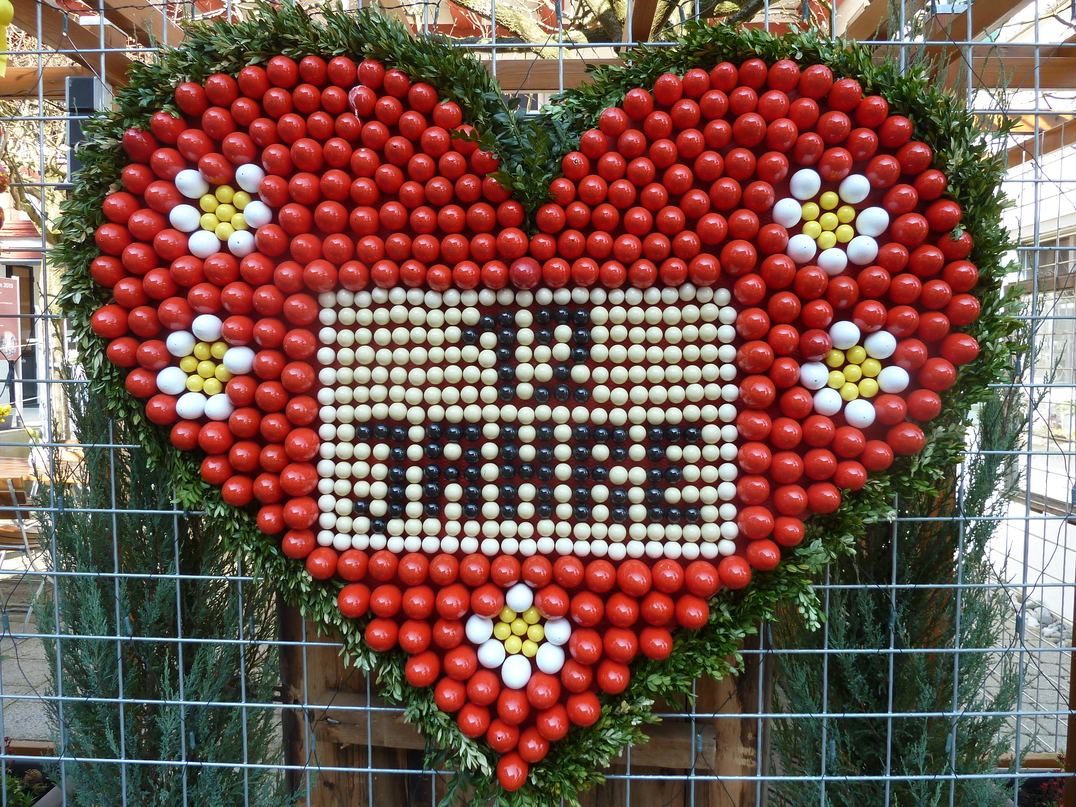 Bild 12 Jahre Osterbrunnen
